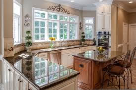 glass backsplash