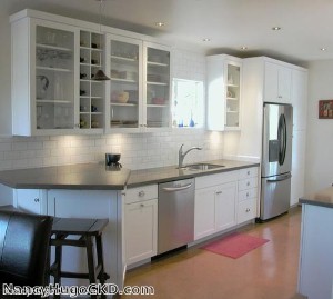 Making small changes such as a paint job can rejuvenate a kitchen.
